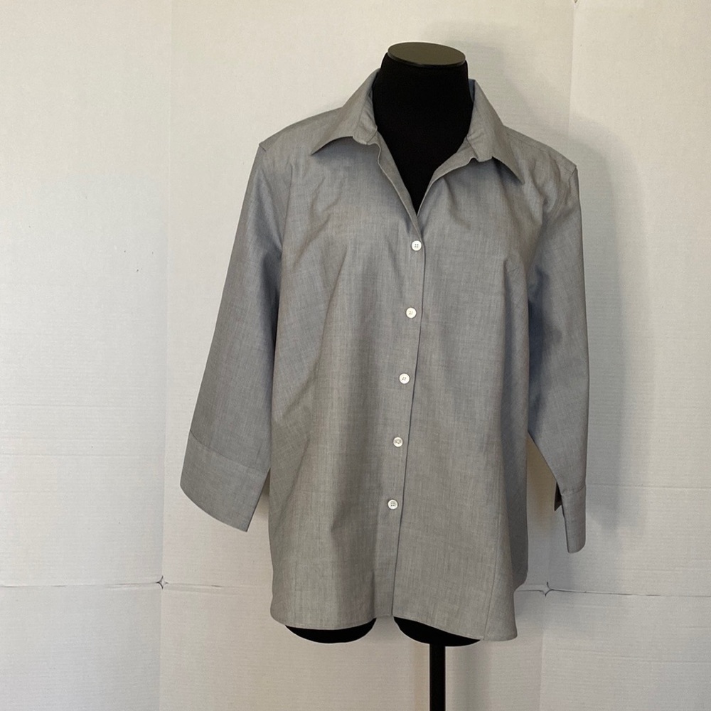 Talbots Women’s Grey Shirt Size 20WP .
